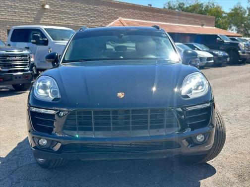2018 Porsche Macan Base