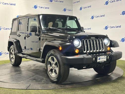 2017 Jeep Wrangler Unlimited Sahara