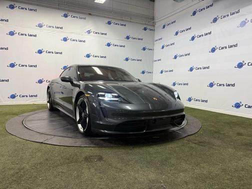 2020 Porsche Taycan Turbo