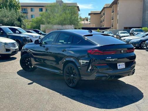 Carbon Black Metallic 2021 BMW X6 sDrive40i