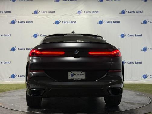 Carbon Black Metallic 2021 BMW X6 sDrive40i