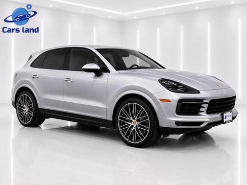 Dolomite Silver Metallic 2020 Porsche Cayenne S
