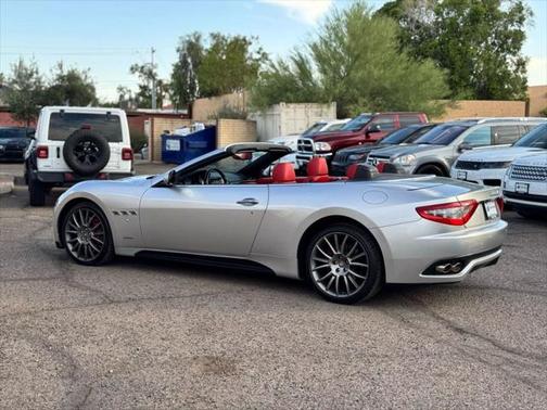 2014 Maserati GranTurismo Base