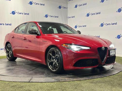 2023 Alfa Romeo Giulia Estrema AWD