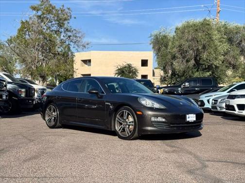 2013 Porsche Panamera 4