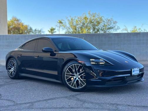 2022 Porsche Taycan Sedan 4D