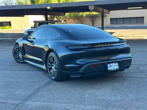 2022 Porsche Taycan Sedan 4D