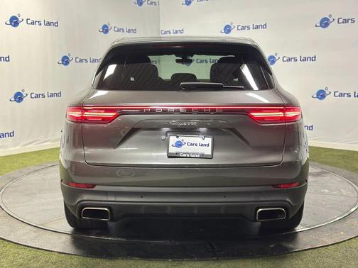 Quartzite Grey Metallic 2022 Porsche Cayenne Cayenne