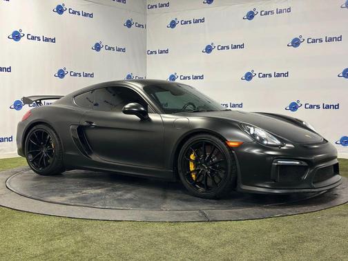2016 Porsche Cayman GT4