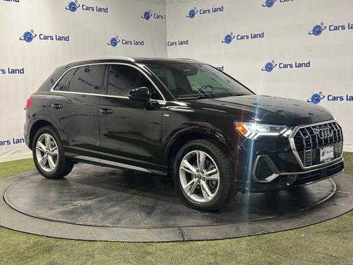 2020 Audi Q3 45 S line Prestige