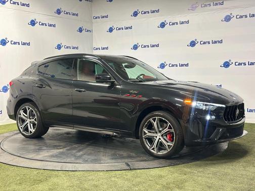 2022 Maserati Levante Trofeo