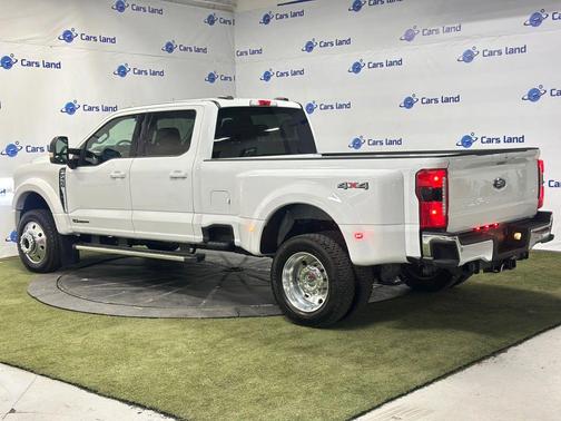 2025 Ford F-450 Lariat