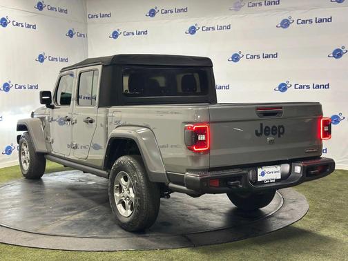 2021 Jeep Gladiator Freedom 4x4