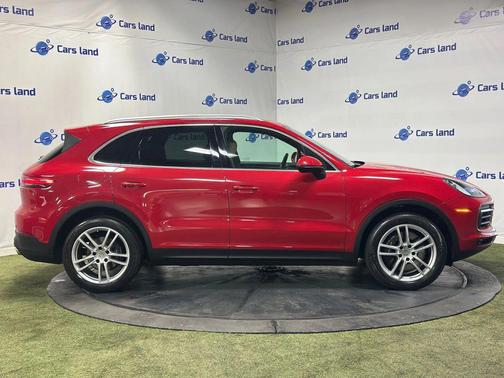 2022 Porsche Cayenne Cayenne
