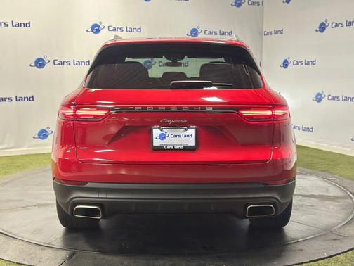 2022 Porsche Cayenne Cayenne