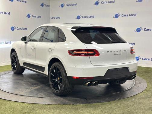 2018 Porsche Macan S