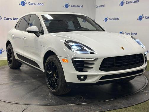 2018 Porsche Macan S