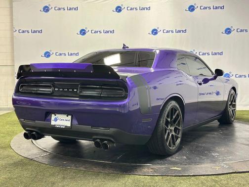 2016 Dodge Challenger R/T Scat Pack