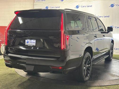 2023 Cadillac Escalade ESV Sport