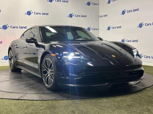2022 Porsche Taycan Sedan 4D