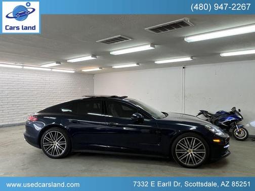 Photo 4 of 32 of 2018 Porsche Panamera S
