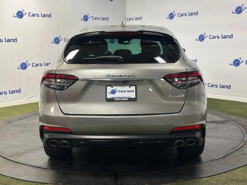 2022 Maserati Levante Modena