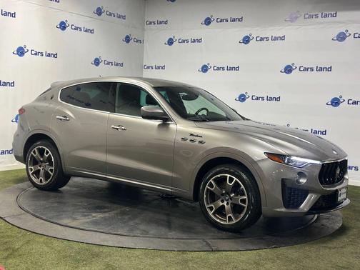 2022 Maserati Levante Modena
