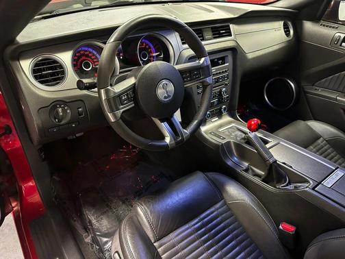 2013 Ford Shelby GT500 Base