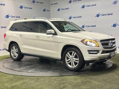 White 2015 Mercedes-Benz GL-Class 4MATIC