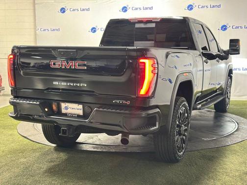 2025 GMC Sierra 2500 AT4