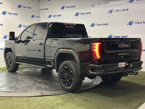 2025 GMC Sierra 2500 AT4