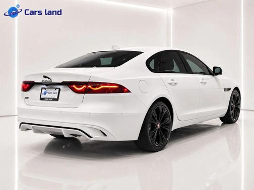 White 2021 Jaguar XF P250 SE Sedan 4D