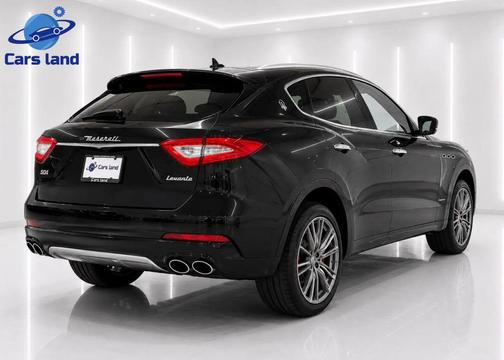 Black 2019 Maserati Levante S GranLusso