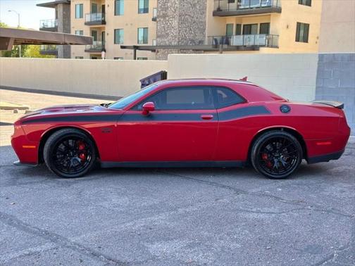 2016 Dodge Challenger SRT Hellcat