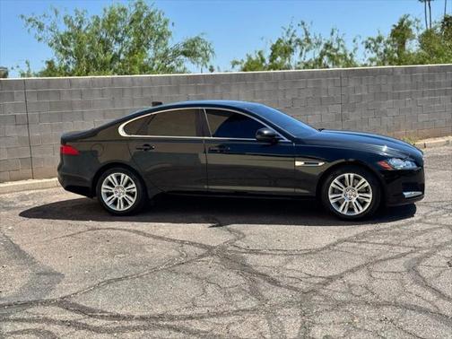 2017 Jaguar XF 35t Premium