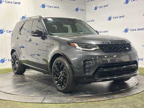 Santorini Black Metallic 2023 Land Rover Discovery P300 S R-Dynamic