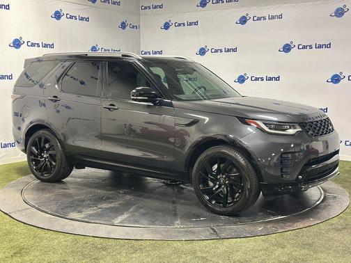 Santorini Black Metallic 2023 Land Rover Discovery P300 S R-Dynamic