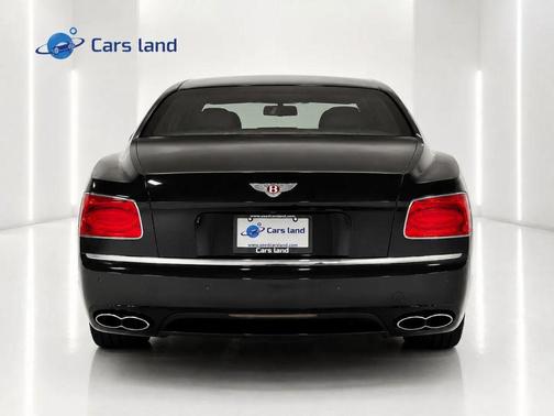 Black 2015 Bentley Flying Spur Base
