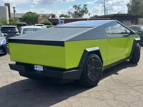 2024 Tesla Cybertruck All-Wheel Drive