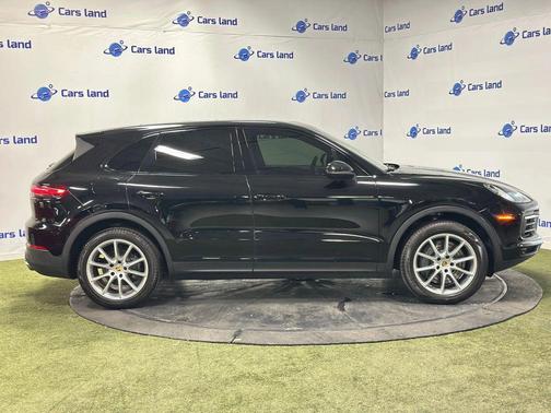 2019 Porsche Cayenne S