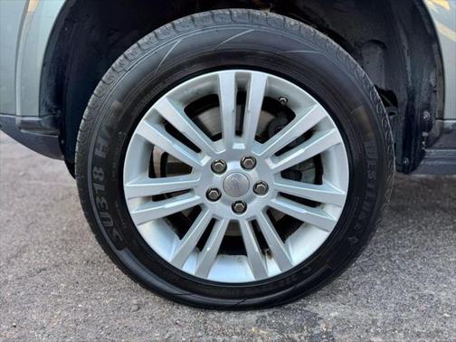2014 Land Rover LR4 Base
