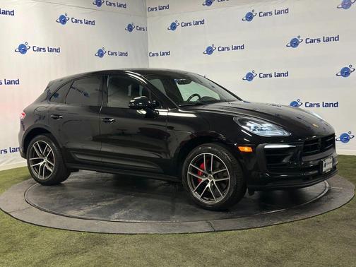 2023 Porsche Macan S