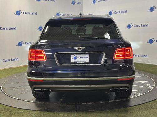 2019 Bentley Bentayga V8