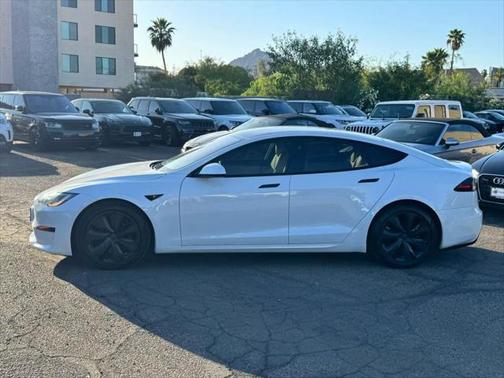 2022 Tesla Model S Long Range