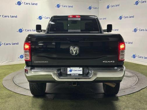 2022 RAM 2500 Big Horn Regular Cab 4x4 8' Box