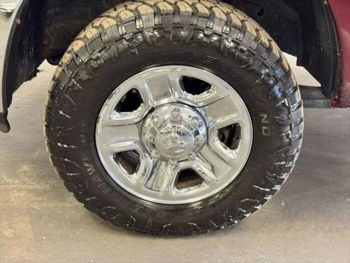 2017 RAM 2500 Tradesman Crew Cab 4x4 6'4' Box