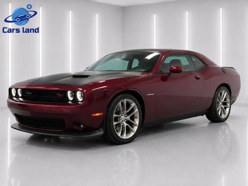 Octane Red Pearlcoat 2020 Dodge Challenger R/T