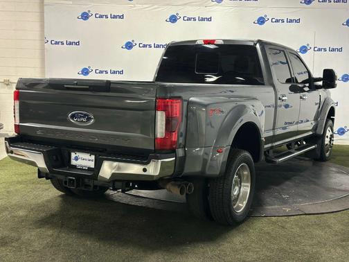 2017 Ford F-450 Lariat