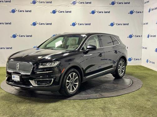 2019 Lincoln Nautilus Select