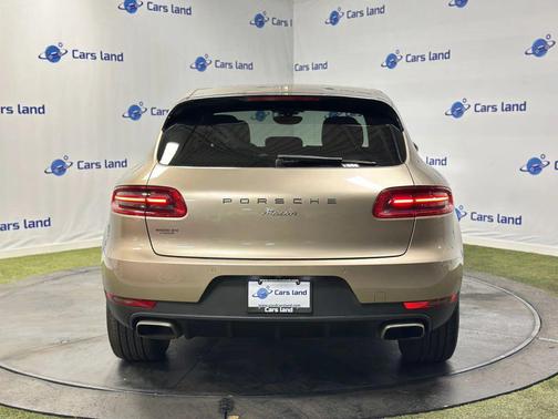 2017 Porsche Macan Sport Utility 4D